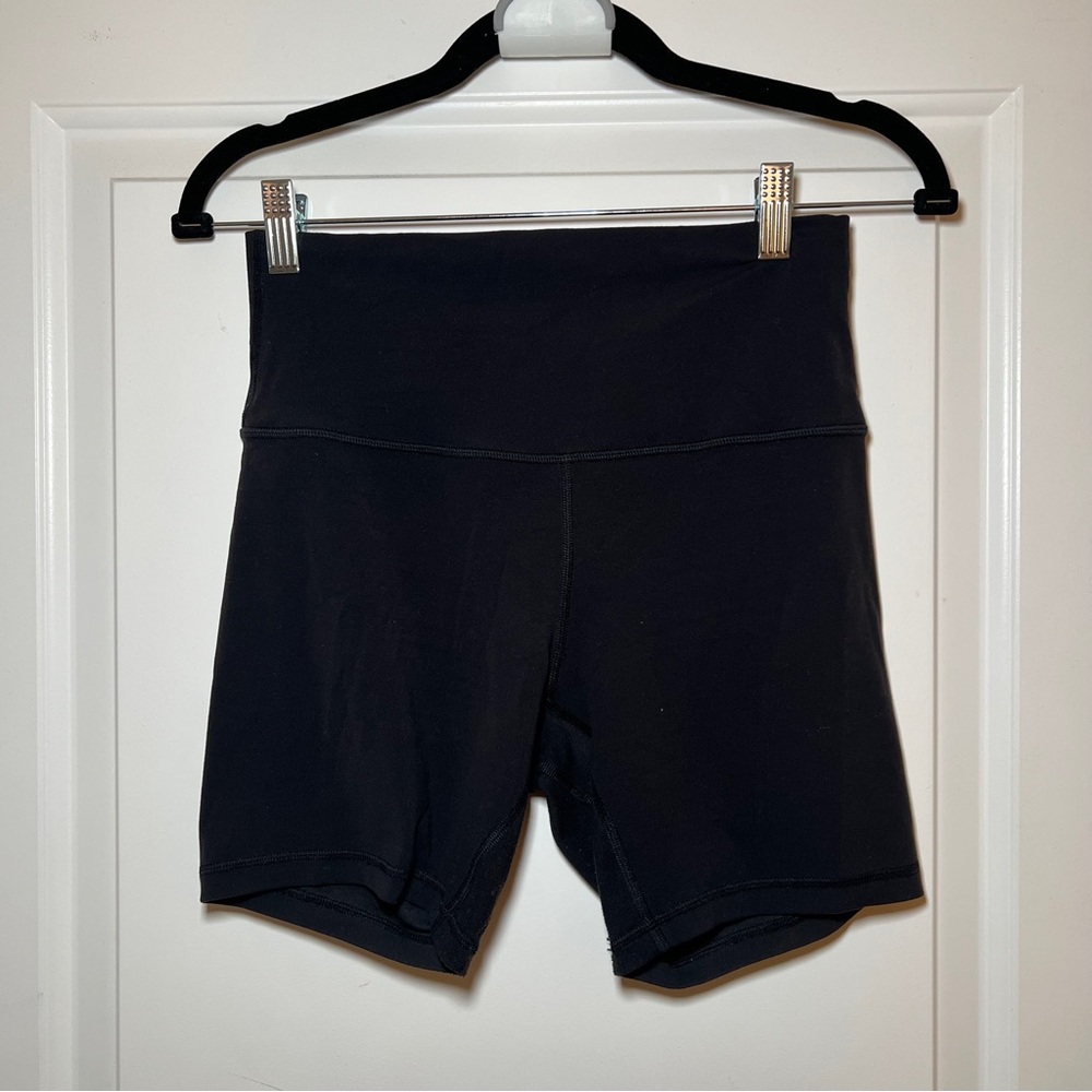 lululemon Align High-Rise Short 8" Size 6